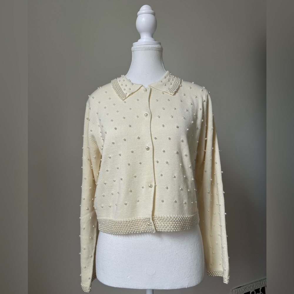 STATEMENTS Cream Wool Blend Pearl Preppy Coquette Collared Cardigan Size M‎